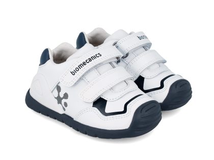 Adidași BIOMECANICS