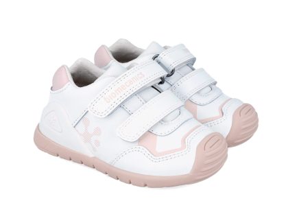 Adidași BIOMECANICS