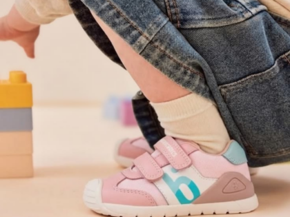 Adidași BIOMECANICS